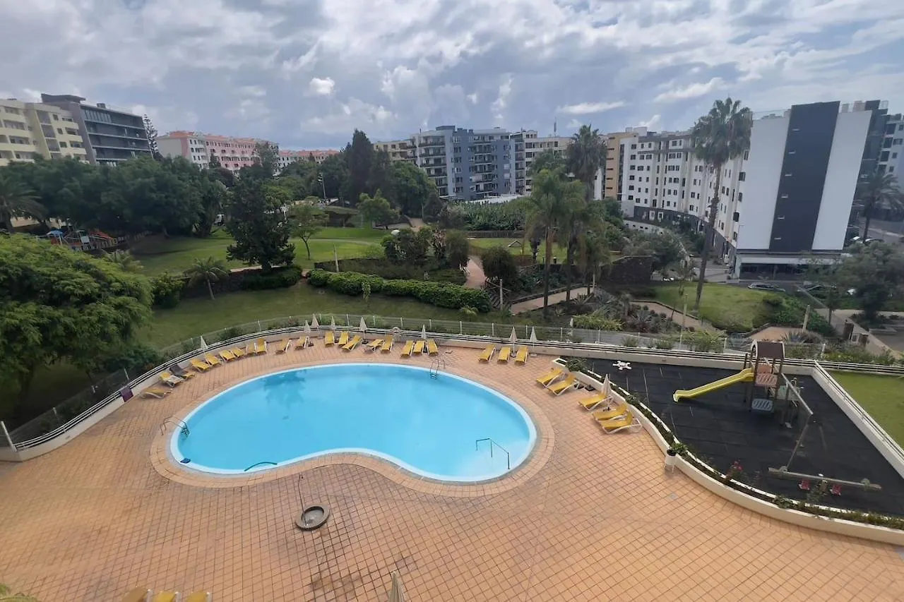 דירות פונשל By The Sea V - Refugio Tranquilo Com Piscina