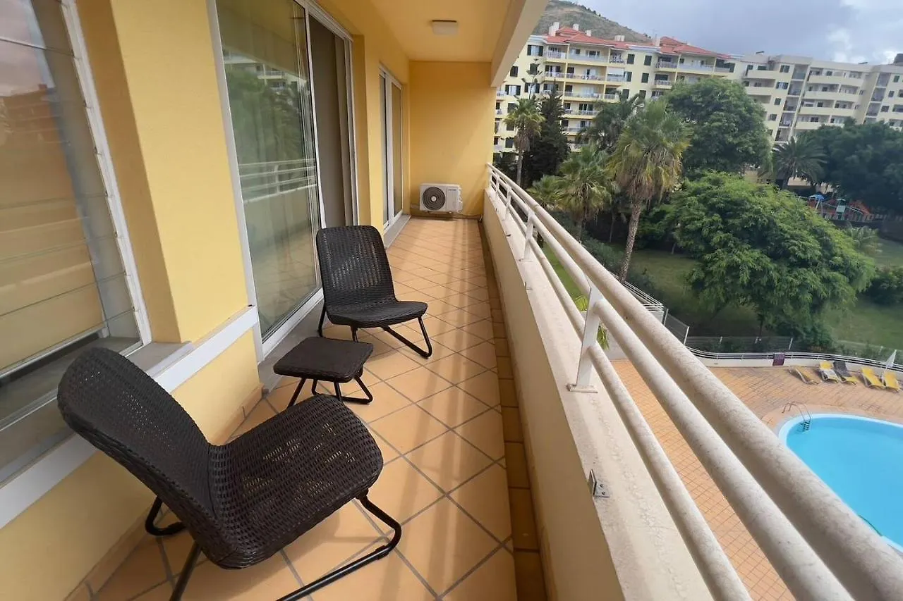 Apartmán By The Sea V - Refugio Tranquilo Com Piscina Funchal  Funchal (Madeira)